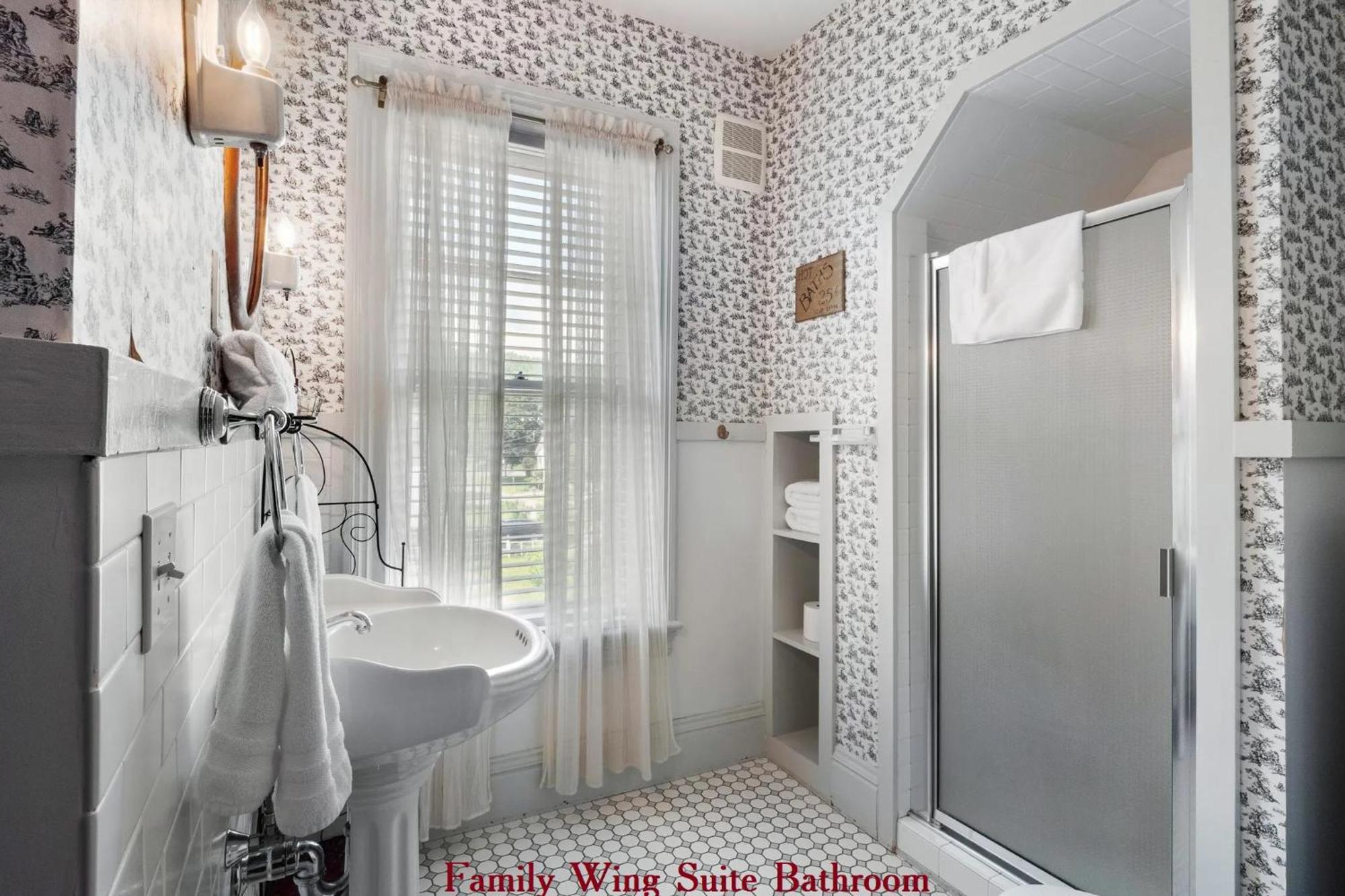 Wainwright Inn Great Barrington Esterno foto